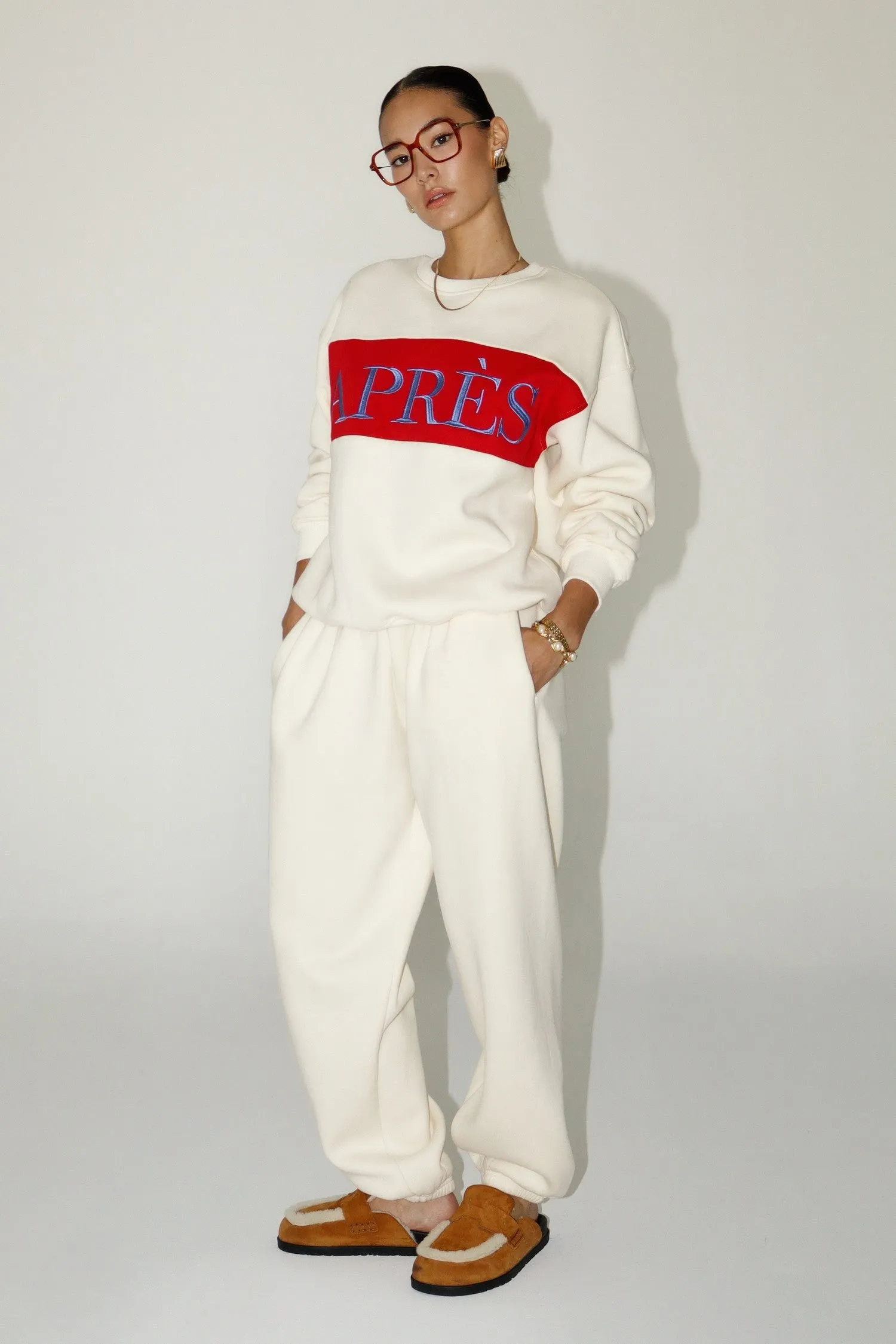 Apres Crewneck