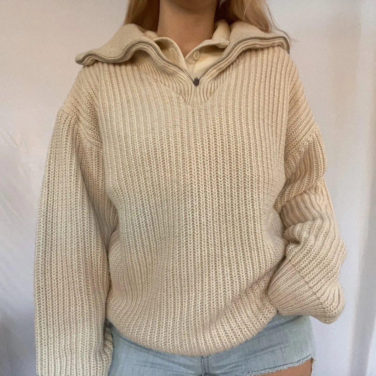 Chunky White Quarter-Zip