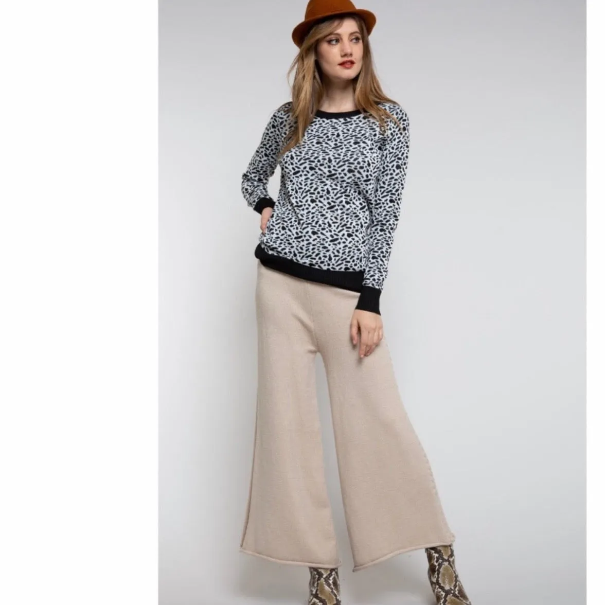 Leopard Print Sweater Pullover Black