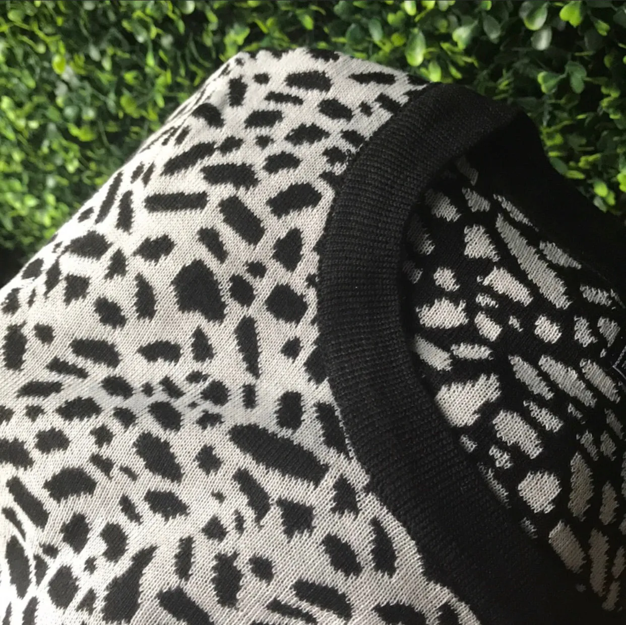 Leopard Print Sweater Pullover Black